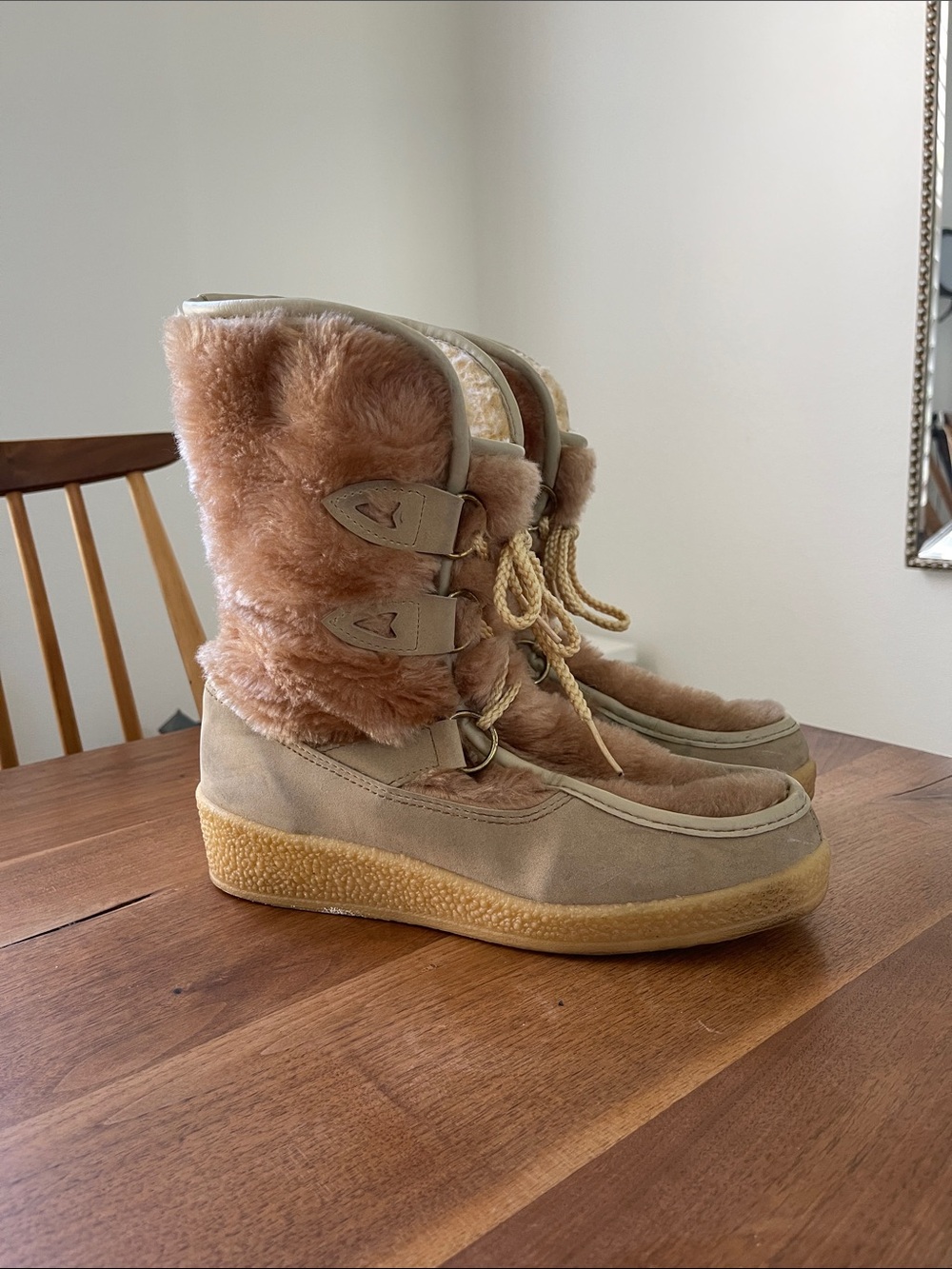 Quoddy Women's Faux-Fur Lace-Up Winter Boots in Tan